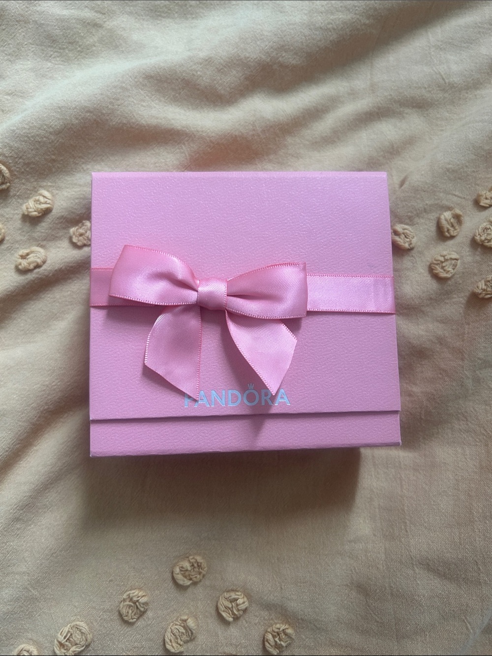 Pandora Pink Satin-Bow Jewelry Box